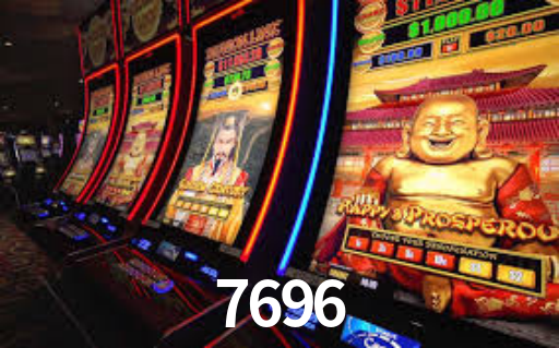 7696